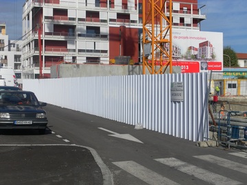 Palissade de chantier à Lyon - TPCM, le spécialiste de la métallerie