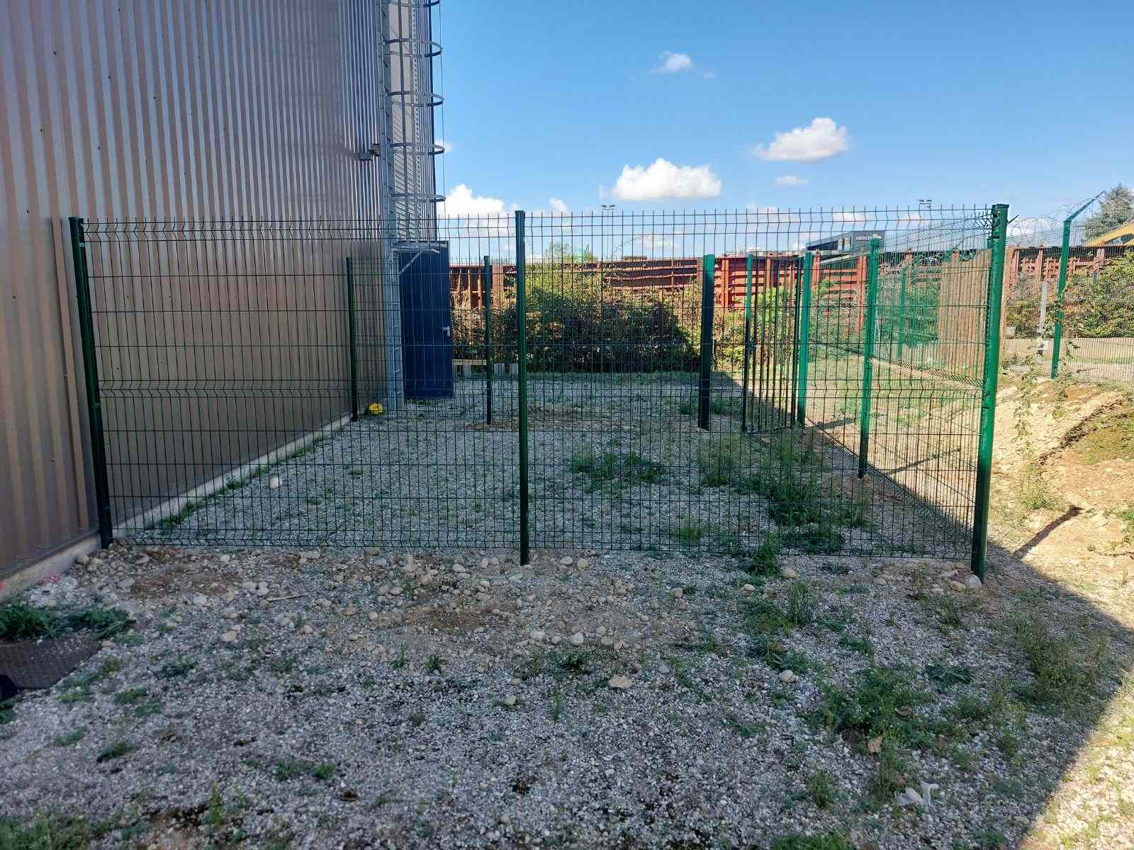 CLOTURE TREILLIS SOUDE