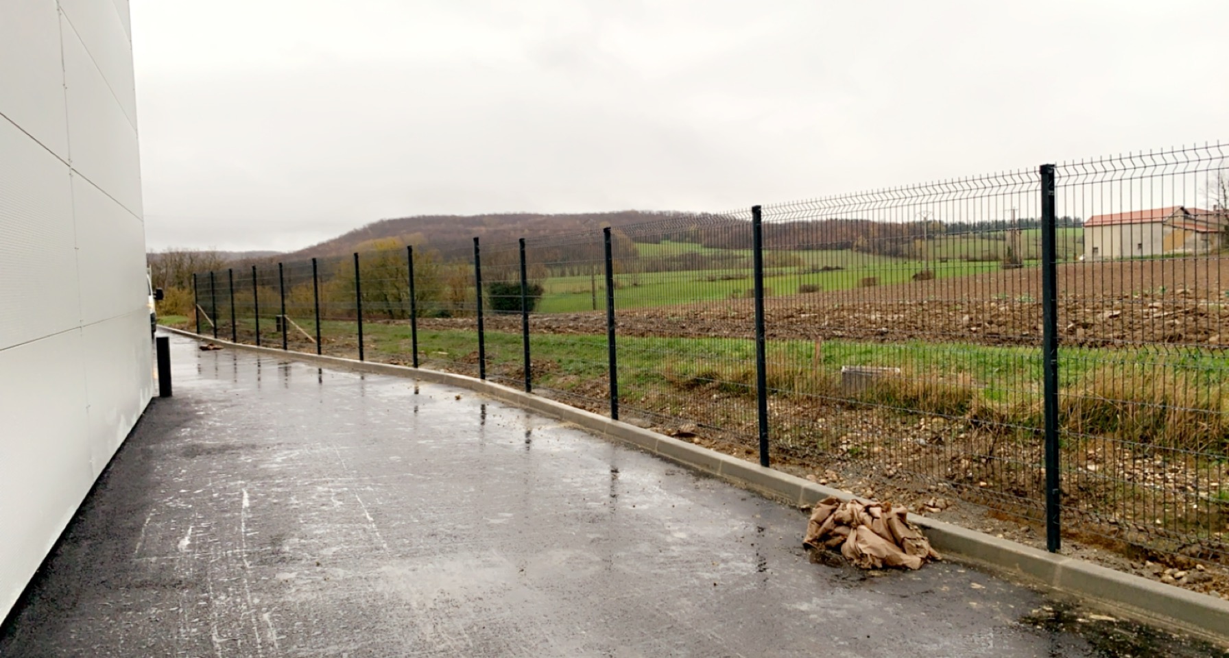 CLOTURE TREILLIS SOUDE